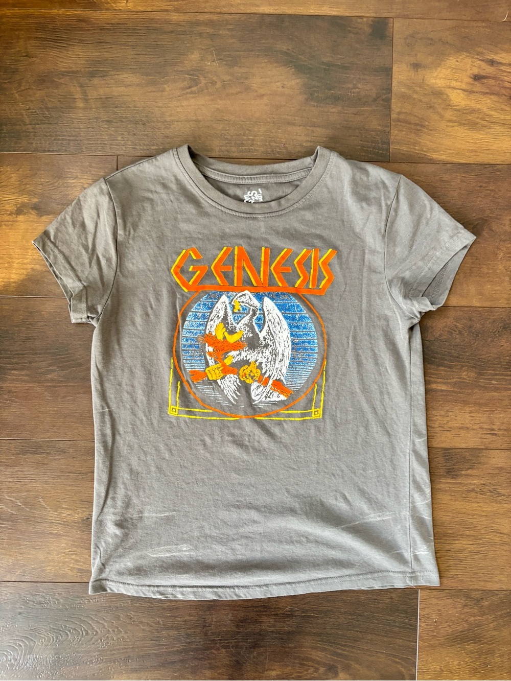 Genesis Band Graphic Rock T-Shirt Women’s Medium Grey